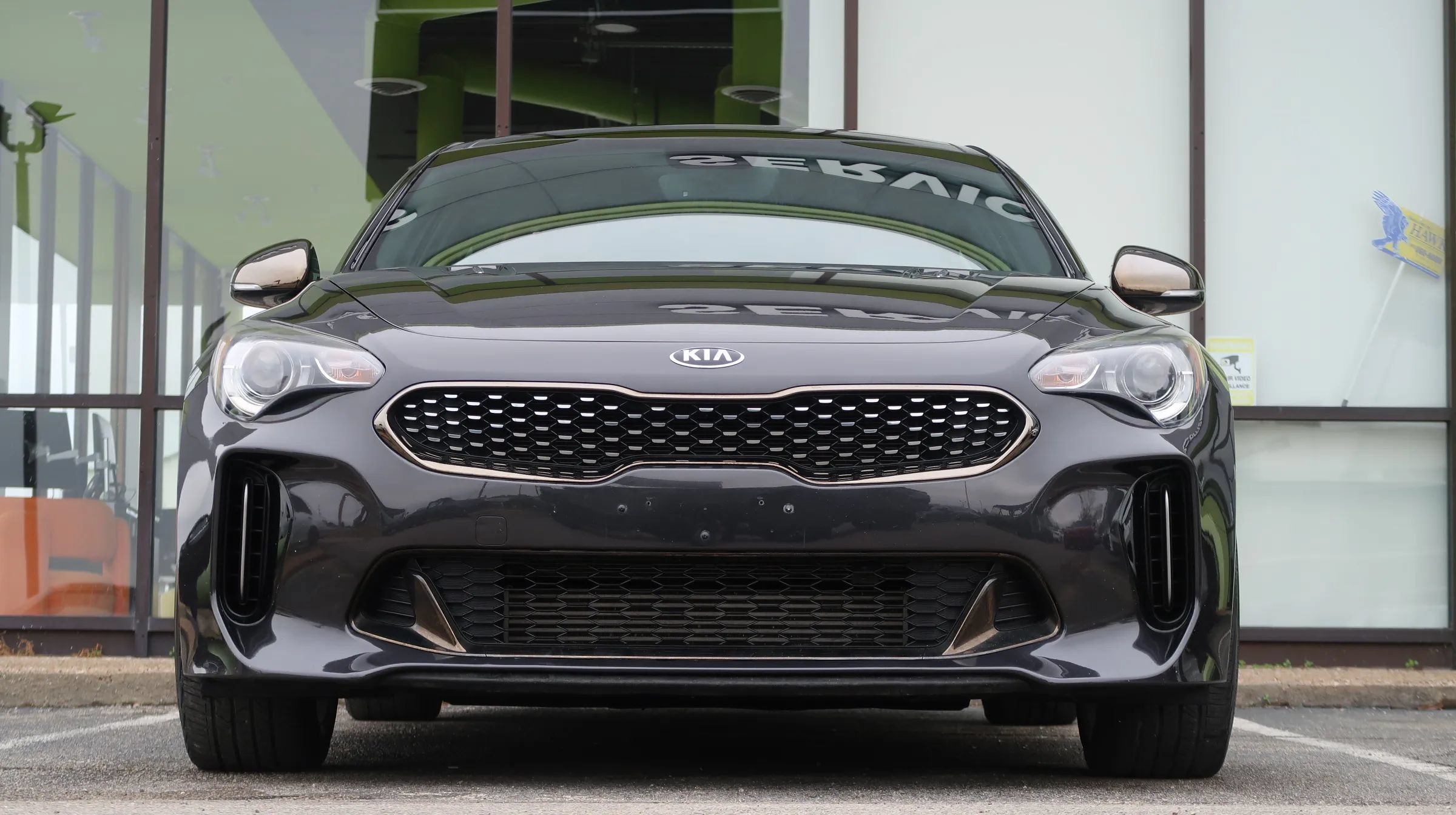 Used 2020 Kia Stinger GT-Line w/ Sun & Sound Package RWD image 3