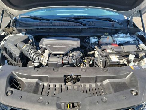 Used 2021 Chevrolet Blazer RS w/ Enhanced Convenience Package FWD image 30