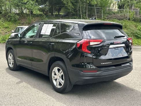 Used 2024 GMC Terrain SLE AWD/4WD image 30