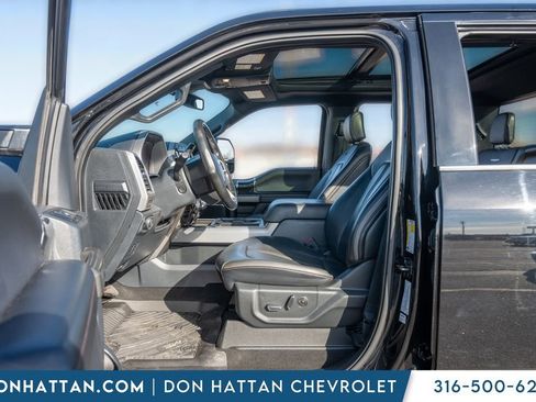 Used 2022 Ford F250 Platinum w/ FX4 Off-Road Package image 5