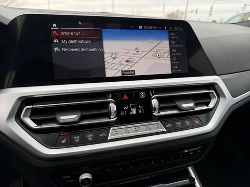 Used 2019 BMW 330i xDrive Sedan w/ Premium Package image 40