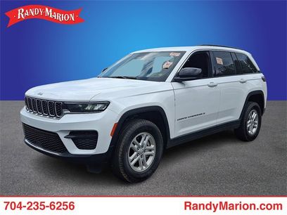 Used 2024 Jeep Grand Cherokee Laredo