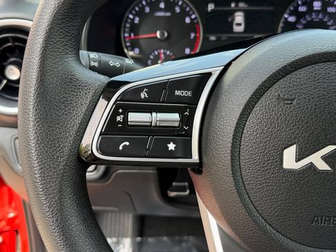 Certified 2024 Kia Forte LXS FWD image 21
