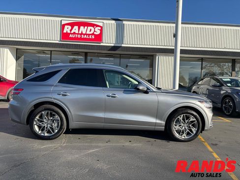 Used 2025 Genesis GV70 2.5T w/ Select Package image 1
