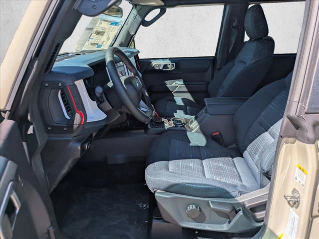 New 2026 Ford Bronco Heritage Edition AWD/4WD image 4