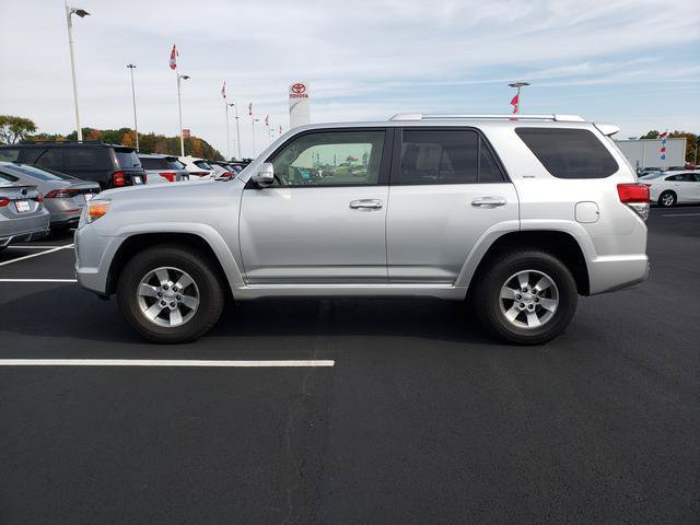 Used 2012 Toyota 4Runner SR5 w/ Convenience Pkg AWD/4WD image 9