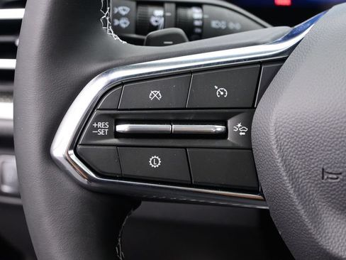 New 2026 Chevrolet Traverse LT w/ Sun and Wheel Package FWD image 26