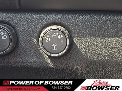 Used 2018 Chevrolet Colorado LT w/ LT Convenience Package AWD/4WD image 16