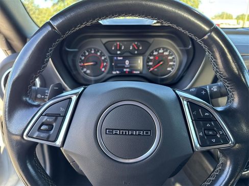 Used 2023 Chevrolet Camaro LT image 17