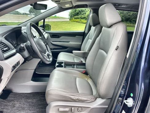 Used 2023 Honda Odyssey EX-L image 11