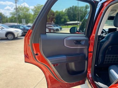 Used 2022 Ford Bronco Sport Outer Banks AWD/4WD image 14