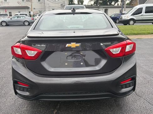 Used 2016 Chevrolet Cruze Premier FWD image 6
