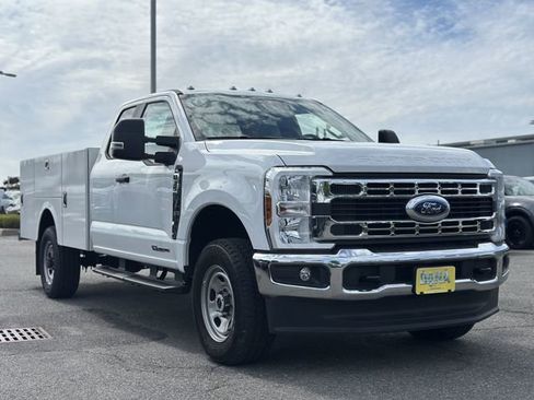New 2024 Ford F350 XL w/ Snow Plow Prep Package AWD/4WD image 28