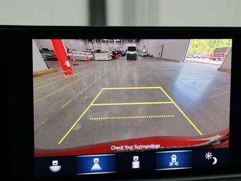 Used 2022 Acura MDX A-Spec image 9