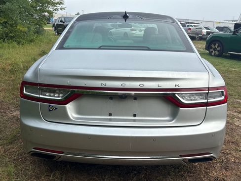 Used 2018 Lincoln Continental Reserve AWD/4WD image 16