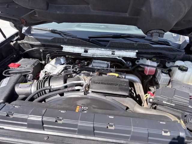 Used 2020 Chevrolet Silverado 2500 LTZ w/ LTZ Premium Package AWD/4WD image 32