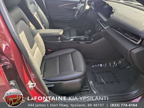 Used 2024 Buick Envista Sport Touring w/ Convenience I Package FWD image 30