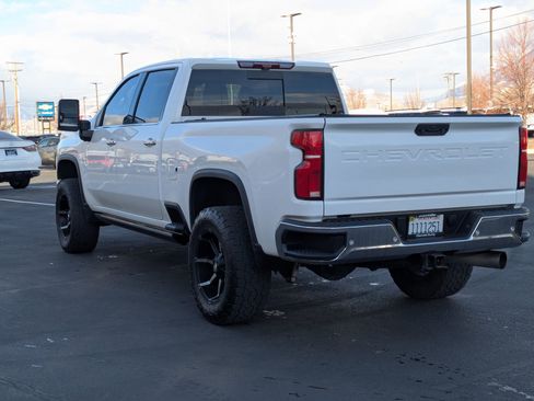 Used 2024 Chevrolet Silverado 3500 LTZ w/ LTZ Convenience Package image 5