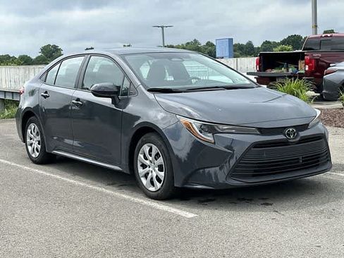 Used 2026 Toyota Corolla LE FWD image 20