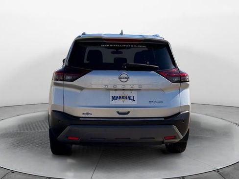 Used 2023 Nissan Rogue SV w/ SV Premium B Package image 4