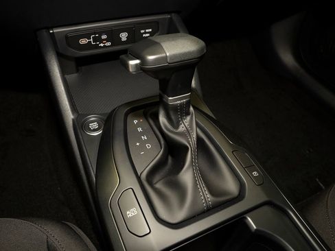 New 2026 Kia K4 LXS image 17