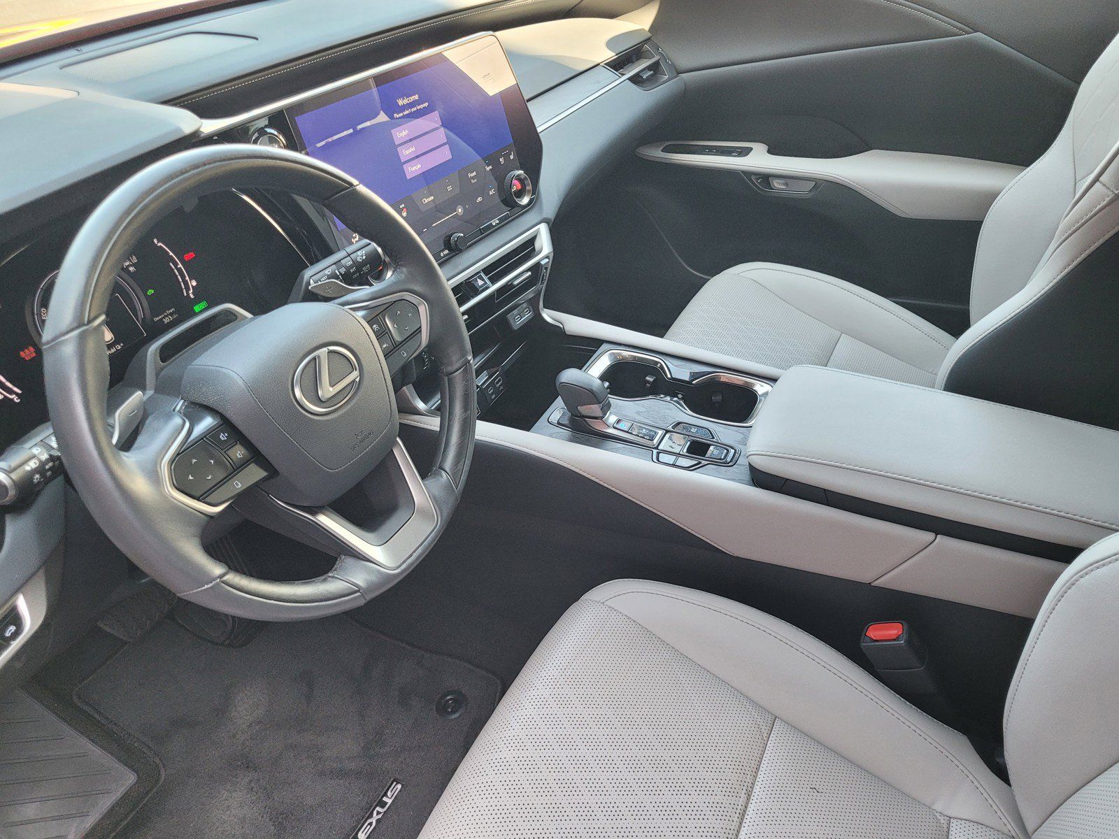 Used 2024 Lexus RX 350 w/ Convenience Package AWD/4WD image 19