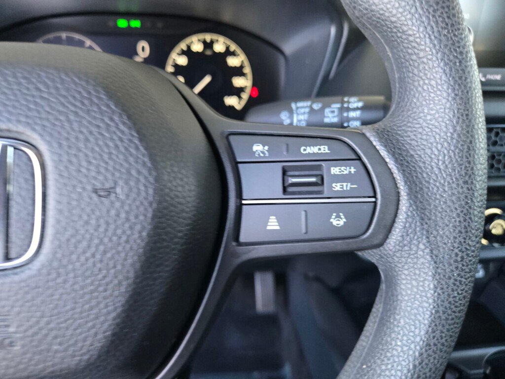 Certified 2025 Honda HR-V LX image 23