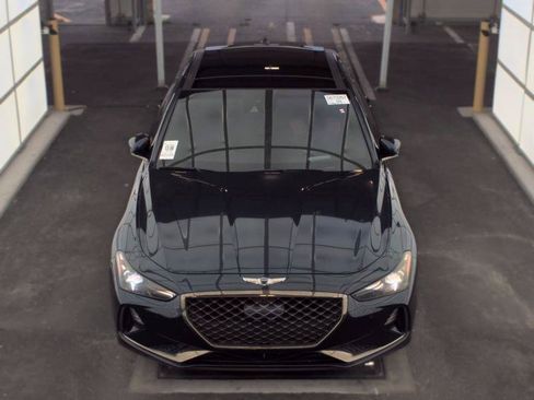 Used 2019 Genesis G70 2.0T Advanced w/ Sport Package RWD image 2