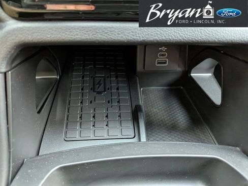 New 2025 Ford Ranger Raptor image 13