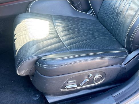 Used 2023 Genesis G90 3.5T image 21