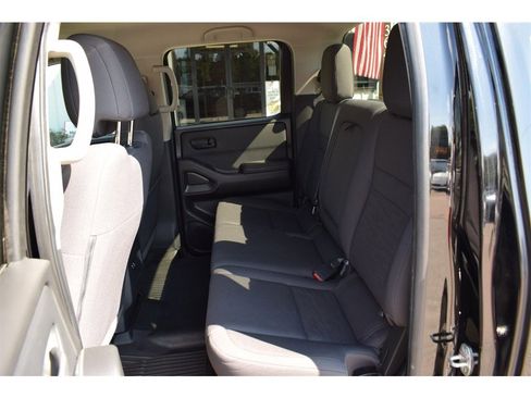 Used 2022 Nissan Frontier S w/ Technology Package image 16