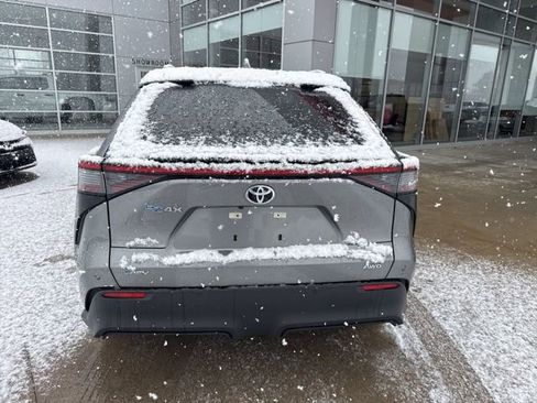 Used 2024 Toyota bZ4X XLE w/ Weather Package image 6