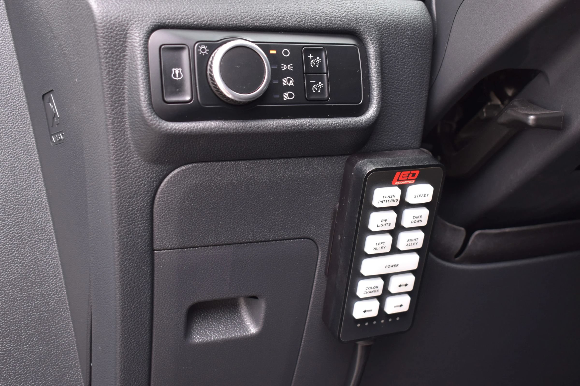 Used 2025 Ford Explorer 4WD Police Interceptor image 22