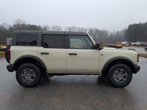 New 2026 Ford Bronco Big Bend image 3