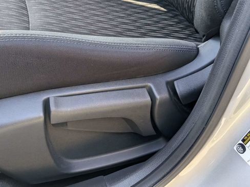 Used 2019 Nissan Rogue S w/ Special Edition Package FWD image 19