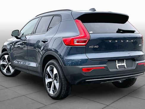 Used 2026 Volvo XC40 B5 Core w/ Climate Package AWD/4WD image 19