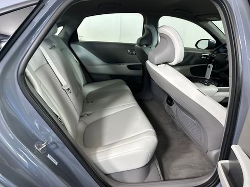 Used 2025 Hyundai Ioniq 6 SEL image 27
