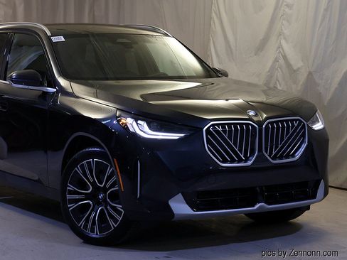 Used 2026 BMW X3 xDrive30i AWD/4WD image 2