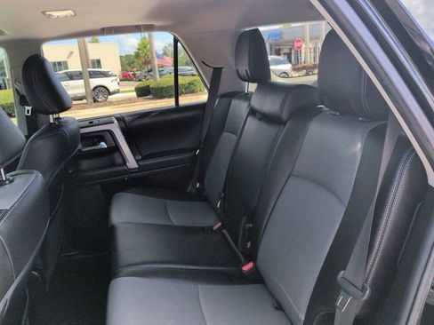 Used 2022 Toyota 4Runner SR5 Premium w/ Moonroof Package RWD image 14