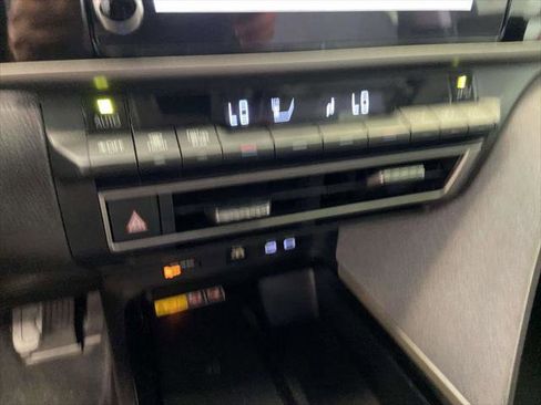 Certified 2025 Toyota Camry LE FWD image 24