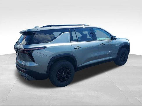 New 2027 Chevrolet Traverse Z71 w/ Enhanced Driving Package AWD/4WD image 5