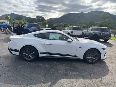 New 2025 Ford Mustang GT Premium image 4