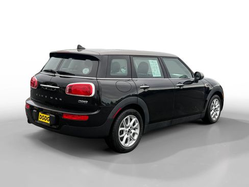 Used 2016 MINI Cooper Clubman image 5