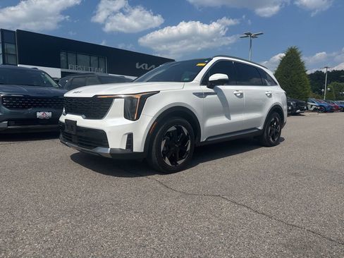 Used 2025 Kia Sorento SX Prestige AWD/4WD image 1
