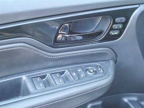 Certified 2024 Honda Odyssey Touring image 25
