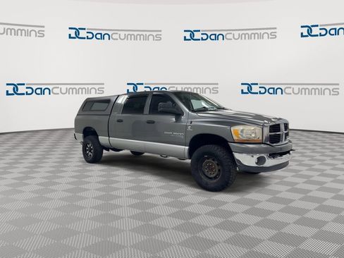 Used 2006 Dodge Ram 3500 Truck SLT w/ Protection Group AWD/4WD image 2