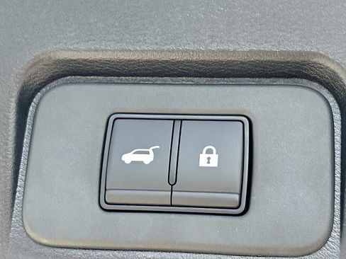 New 2026 Nissan Rogue SV FWD image 14