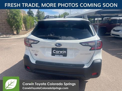 Used 2025 Subaru Outback Premium w/ Popular Package #1 AWD/4WD image 5