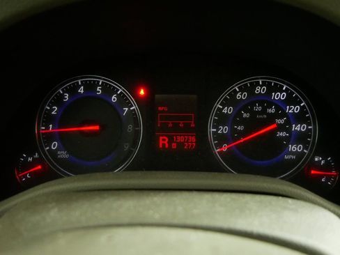 Used 2008 INFINITI G35 x Sedan w/ Premium Pkg image 24