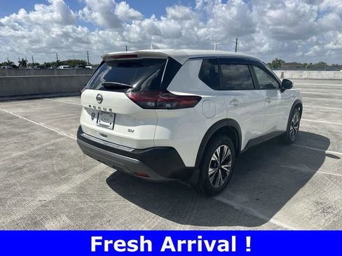 Used 2023 Nissan Rogue SV image 20